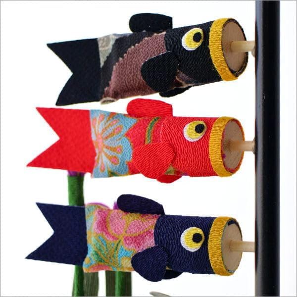 箱有り 飾り方付五月人形 兜飾り 端午の節句 弓 刀 『金彩』皇宸作